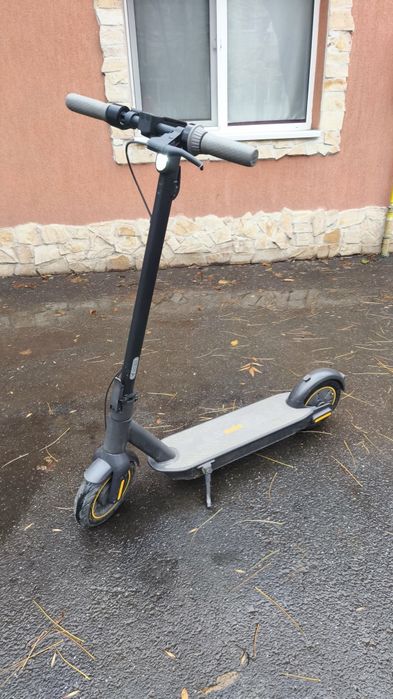Trotineta electrica Ninebot MAX G30P