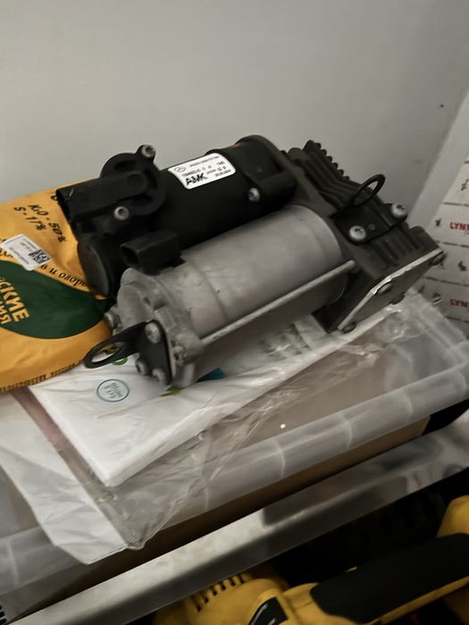 Мерседес! Запчасти новые, Пневмастойки, компрессор пневмы, радиаторы