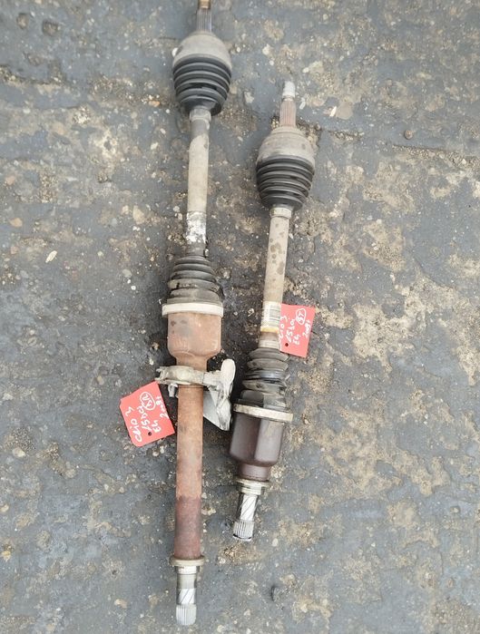 Planetara stanga/dreapta 1.5dci euro 4 Renault Clio 3 an 2008-2014