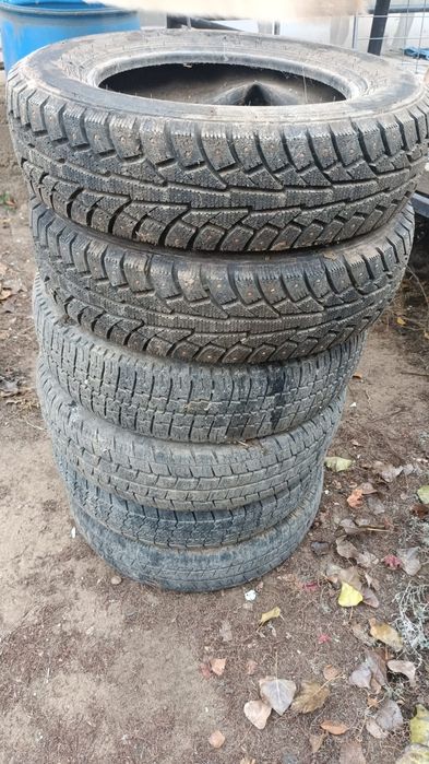Продам шины зимние