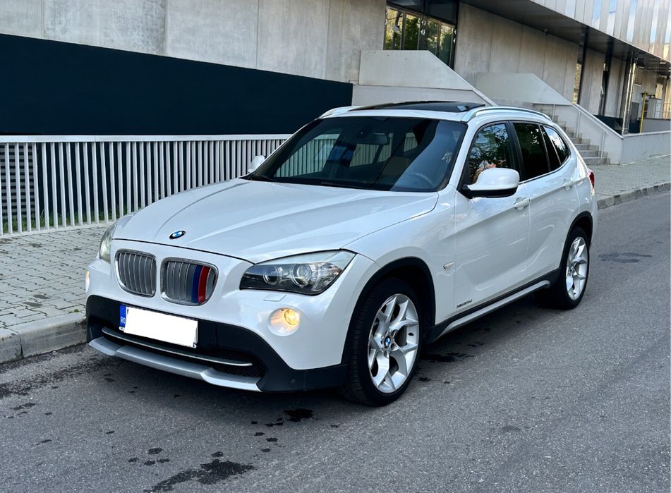 BMW X1 2.0d X-drive / Trapa / Piele / Navi mare / Bi-Xenon