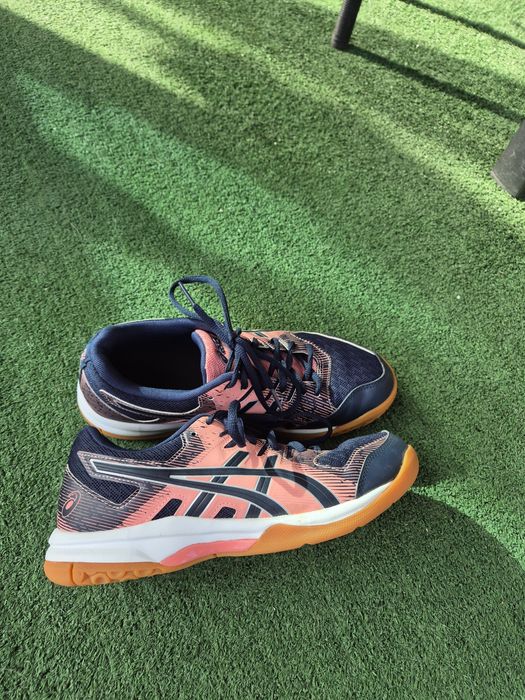 Маратонки за тренировки Asics