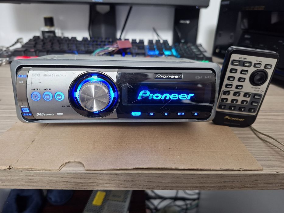 CD player Pioneer DEH P80MP