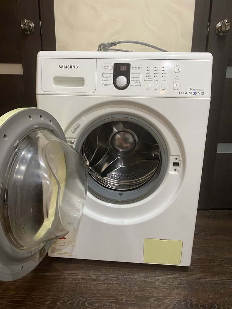 Продам стиральную машину
