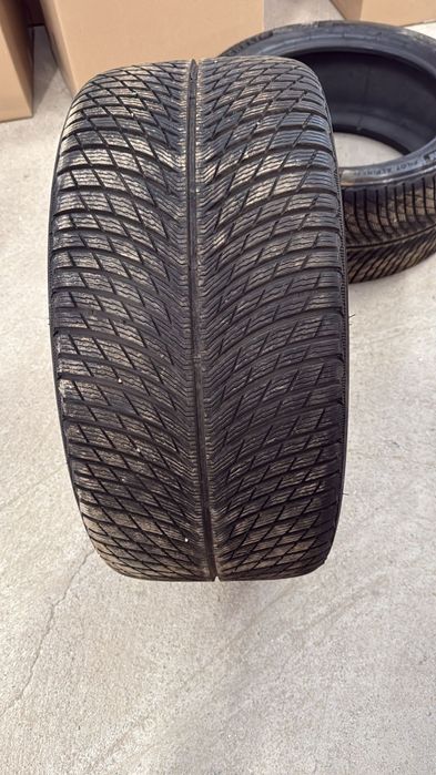 Anvelope Iarna pirelli și michelin
