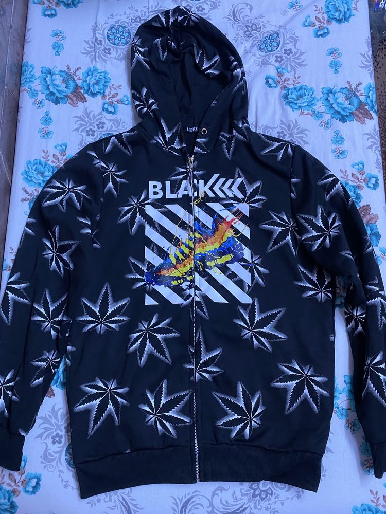 Hanorac Negru XXL cu Fermoar și Glugă - Design Frunze de Marihuana