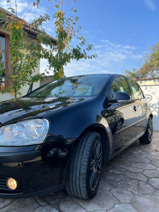 Volkswagen Golf 5 Benzina