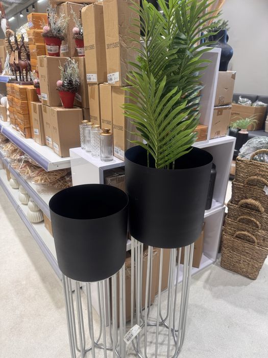 Suport metalic ghiveci flori