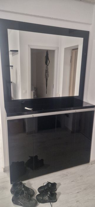 Mobilier bucătărie cu insula si 4 scaune