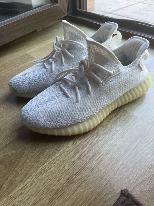 Yeezy 350 Cream White