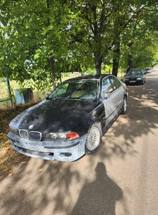 BMW Seria 5 E39 525d M57