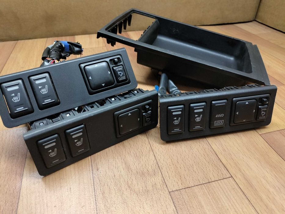 Продам Кнопки подогрева сидений и зеркал Nissan Murano Z50