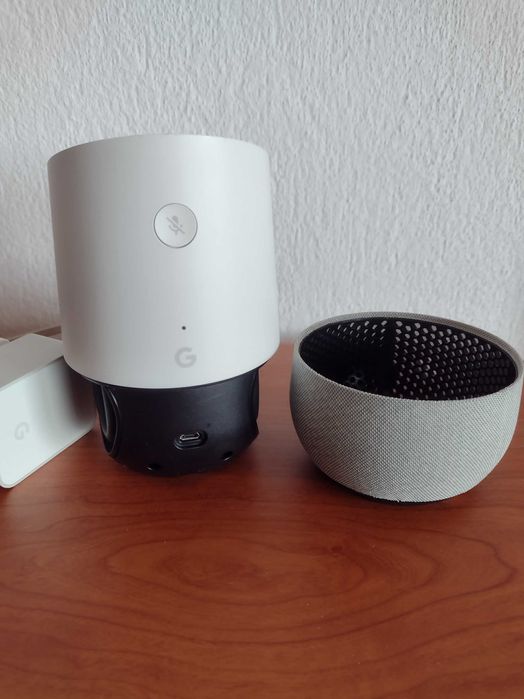 Google Home колонка