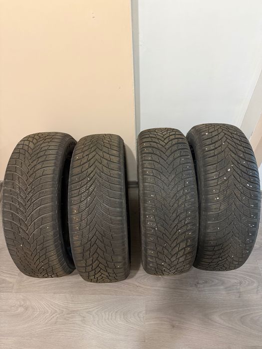 Гуми Firestone 215/60 R17 комплект