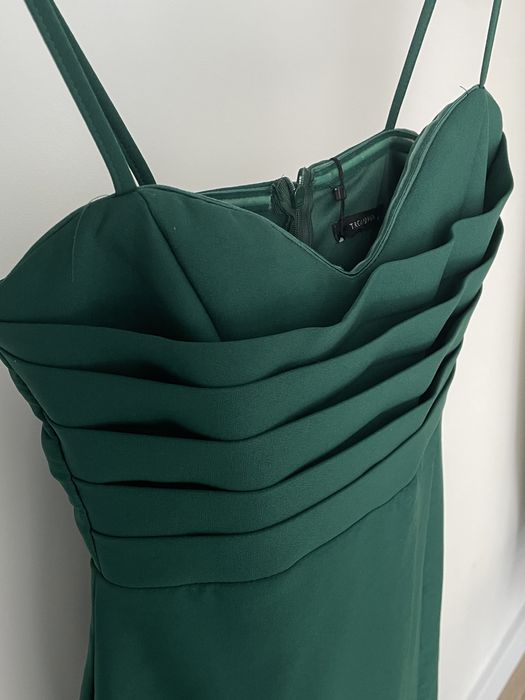 rochie emerald green