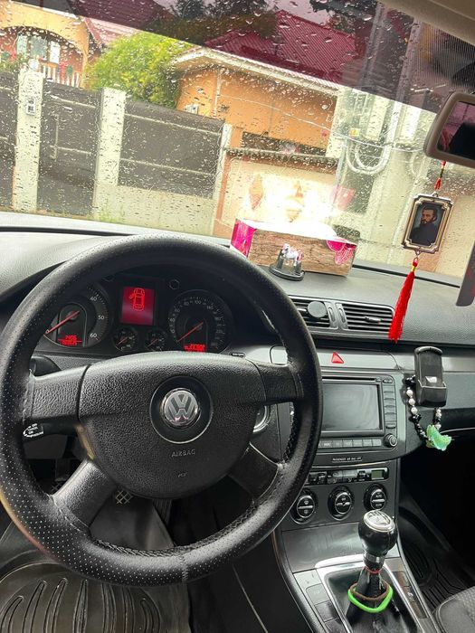 Se vinde !! Passat B6