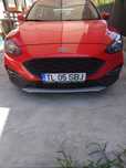 Ford Focus Active + Ford C Max.