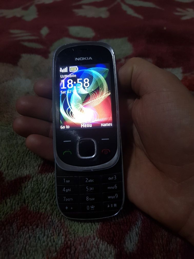 Nokia       7230