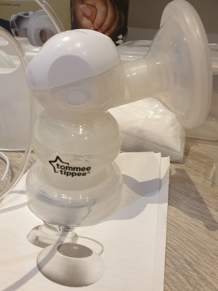 Продавам електрическа помпа за кърма Tommee tippee