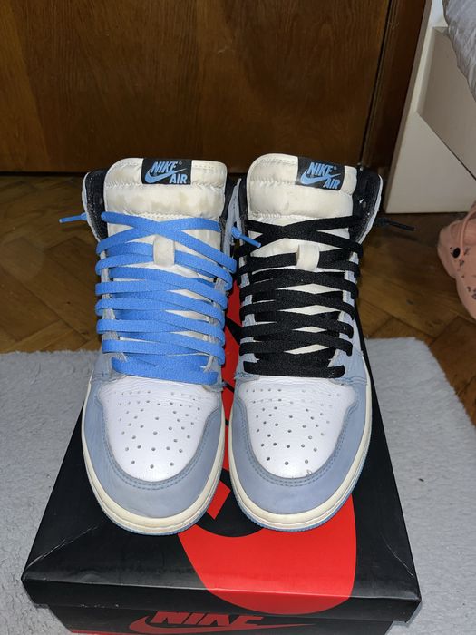 Nike Jordan 1 University blue