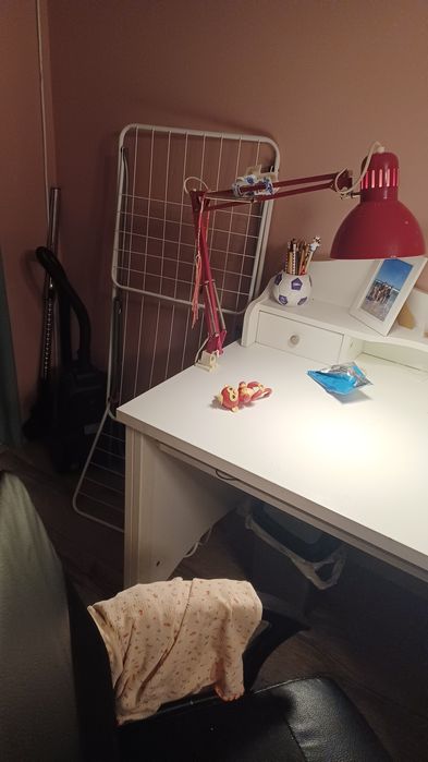 Лампа  настолна  подвижна