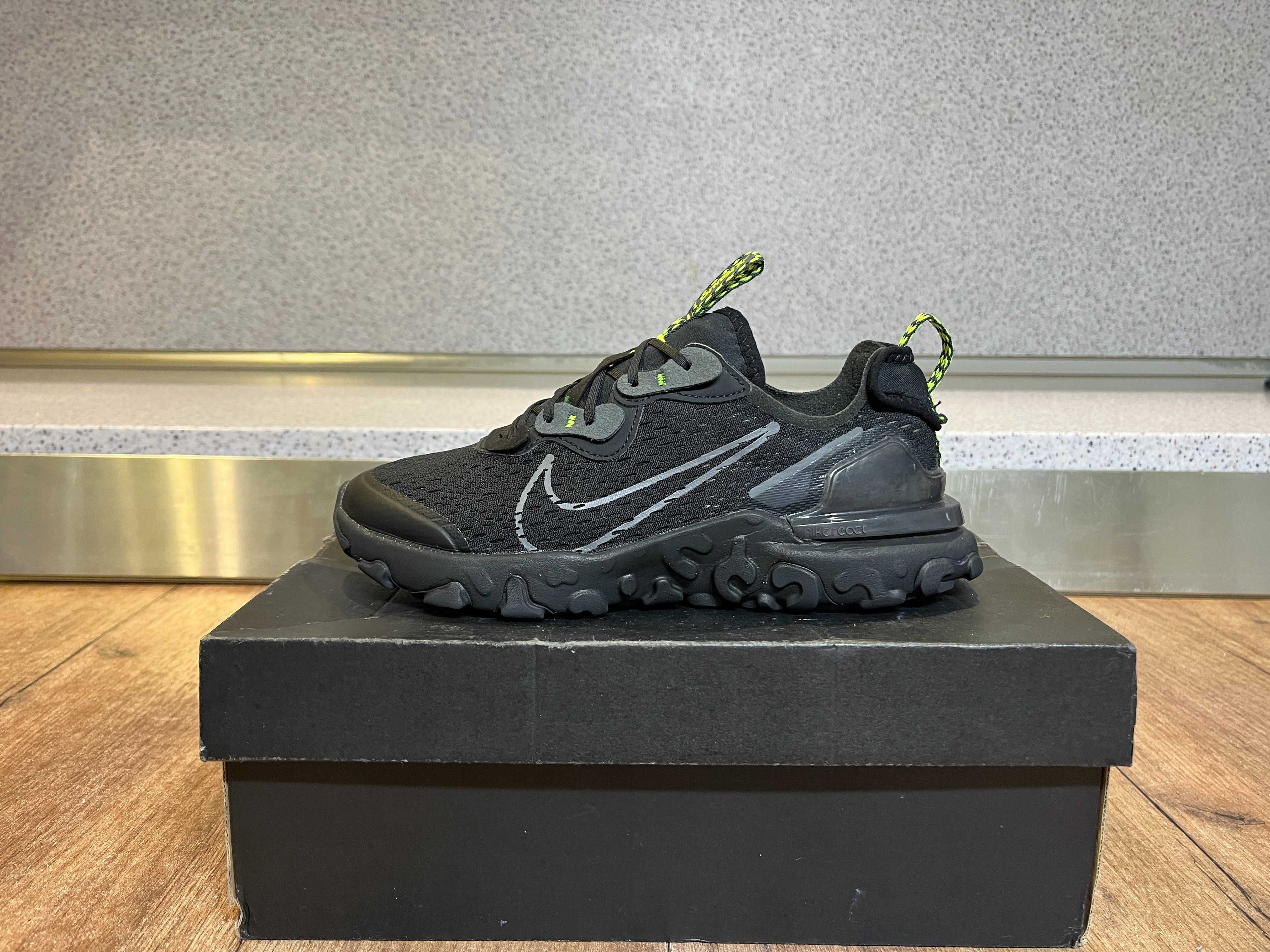 ОРИГИНАЛНИ *** Nike React Vision black/volt/dark grey