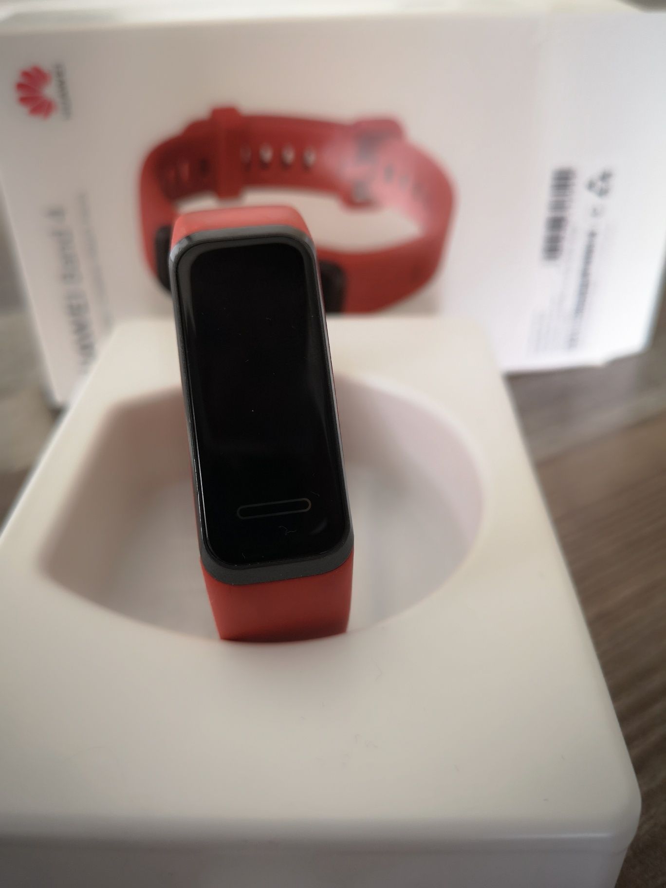 Huawei Band 4, Фитнес гривна, смарт часовник