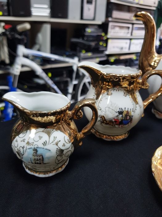 Порцеланов сервиз за кафе