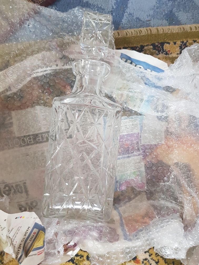 Sticla moderna whisky