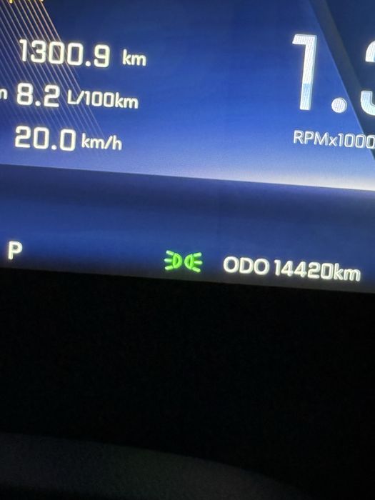 Monza sotiladi 1.5 atmasfera 2023 yil qora rang toza