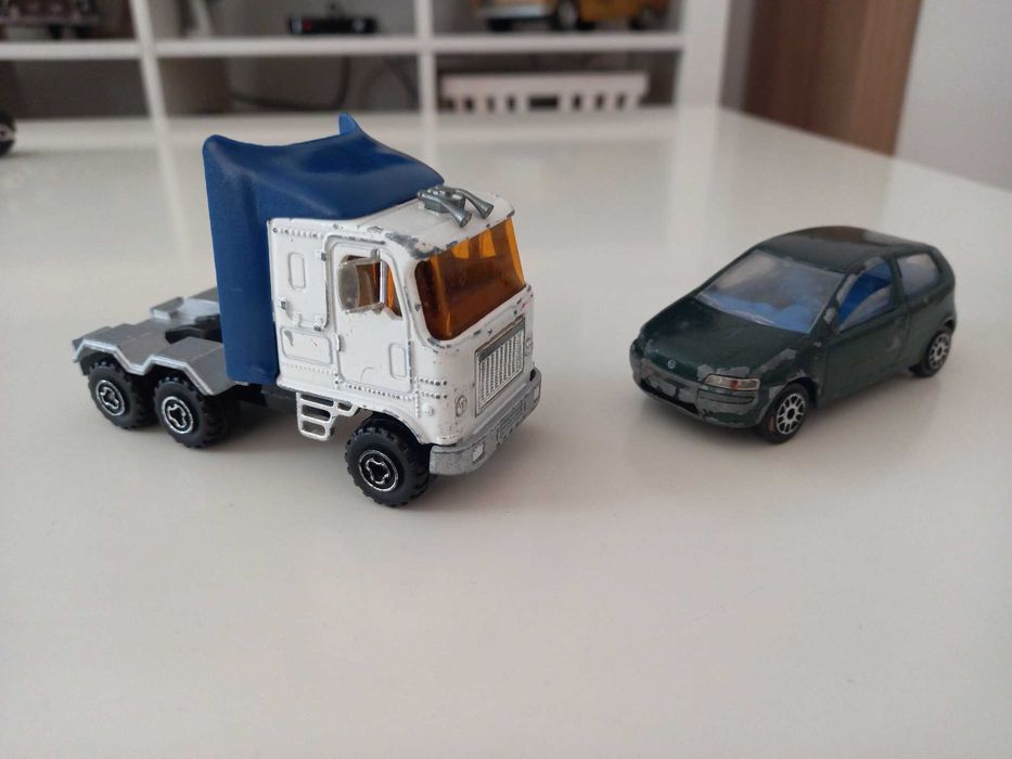 Метални колички, 1/36-1:57, интересни модели Majorette и други