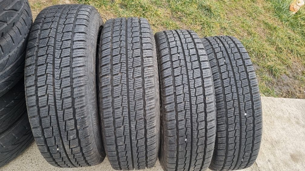 Anvelope C 215/70R16 C Hankook