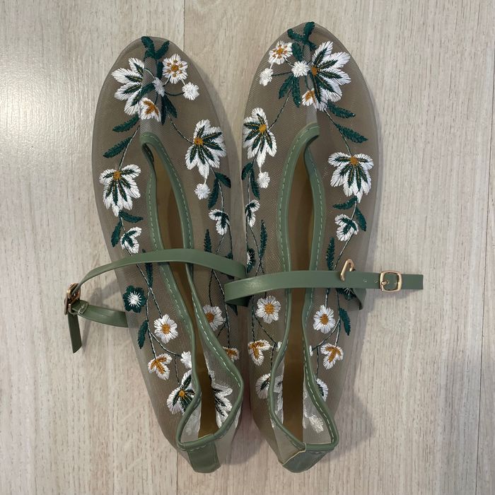 Балетки женские тонкие