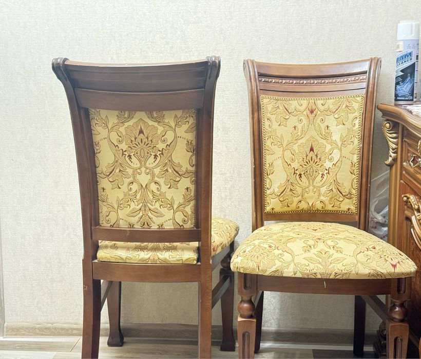 12 кишили Стол ва стуллар