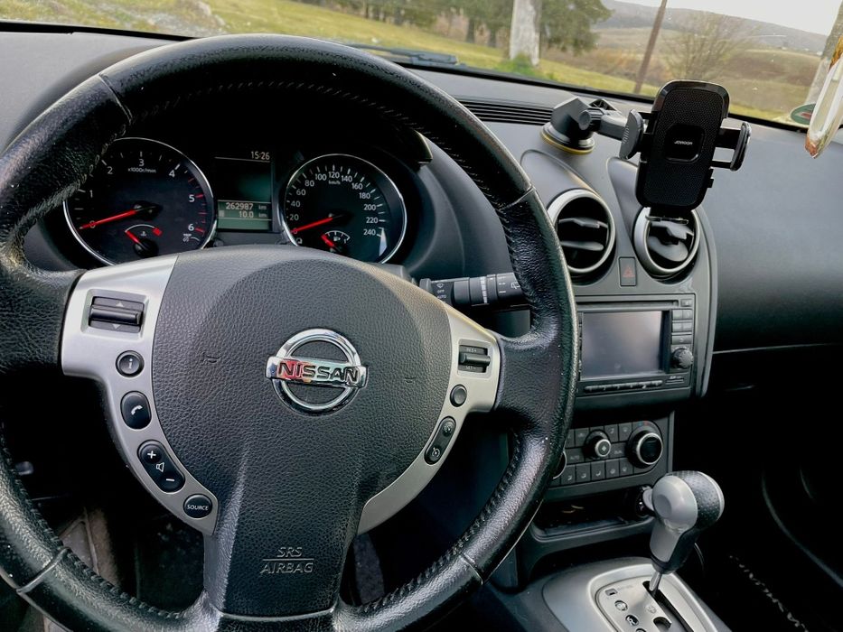 Vand Nissan Qashqai+2 2.0 dci 2011