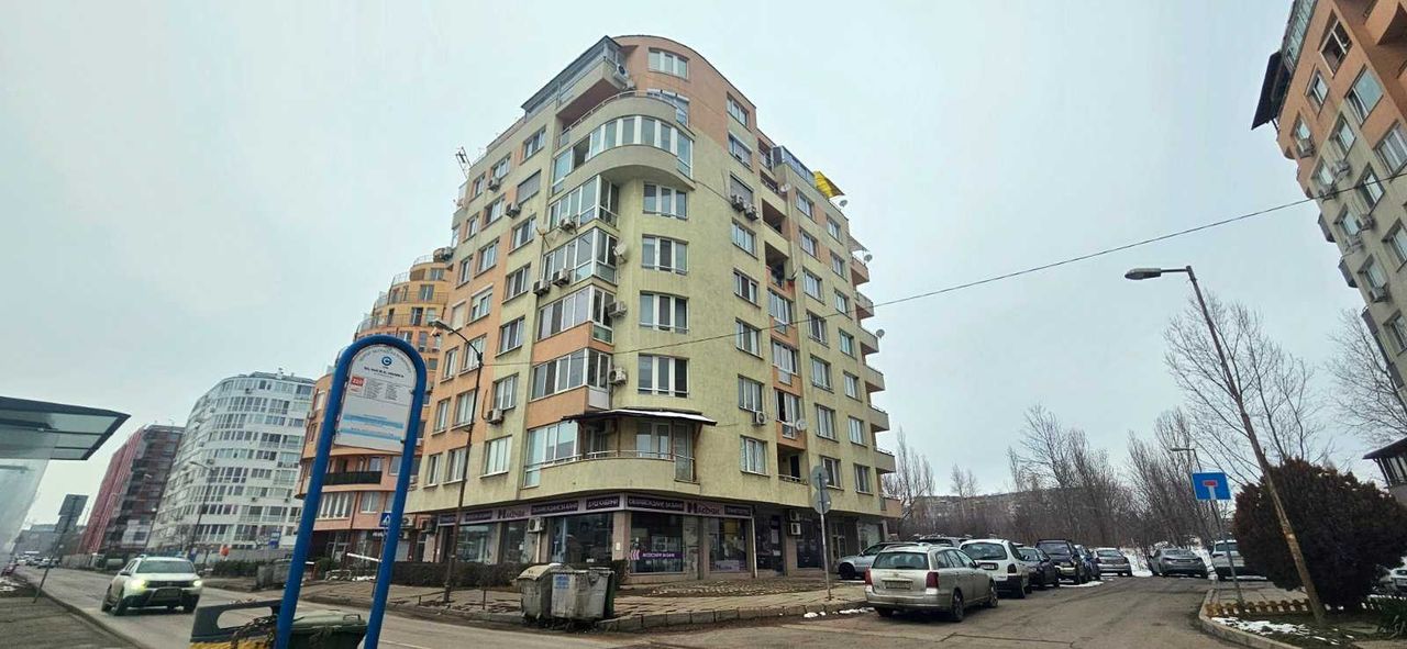 Продава се Двустаен апартамент в София, Люлин 6 - 68 кв.м за 2030 €/кв.м - Снимка #8
