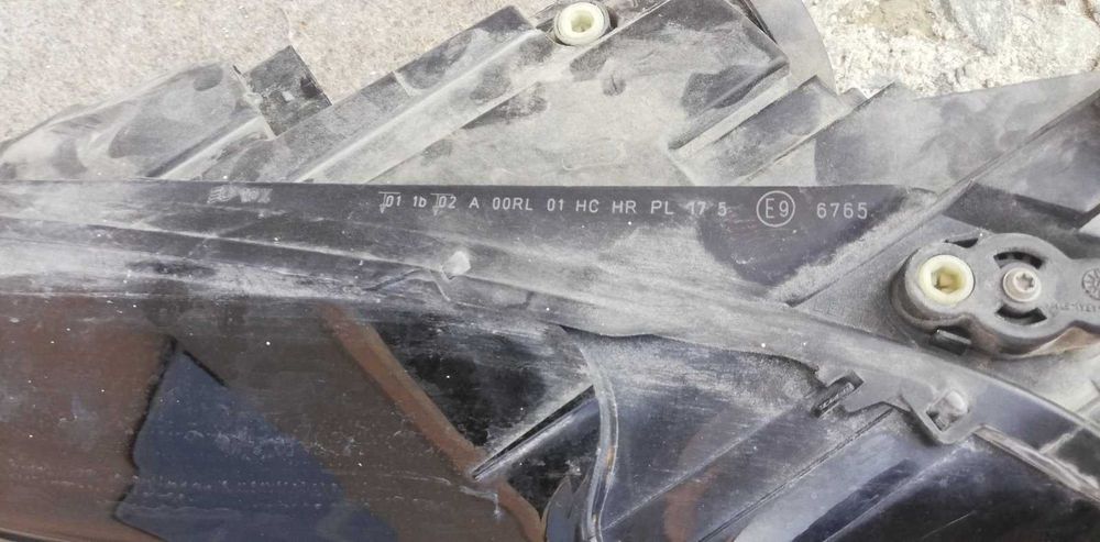 Фар ляв ГОЛФ 7 2017