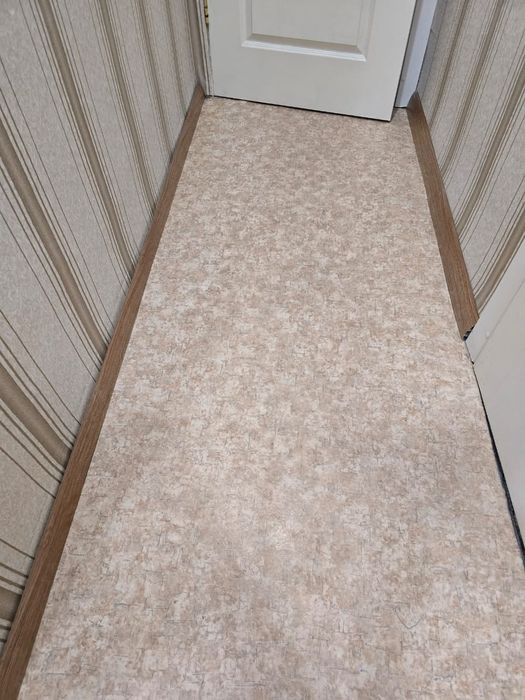 Продам бу линолеум в отличном состоянии