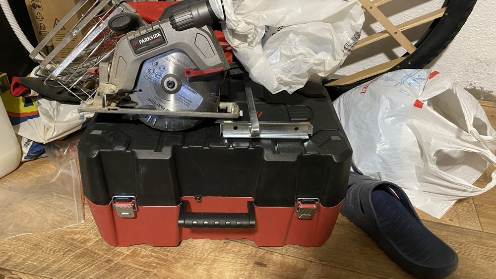 Ръчен циркуляр Parkside Performance 12V без батерия