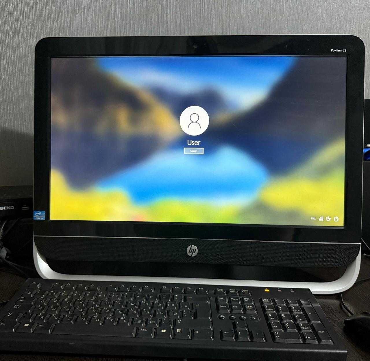 HP pavilion 23 aio pc c мышкой и клавиатурой