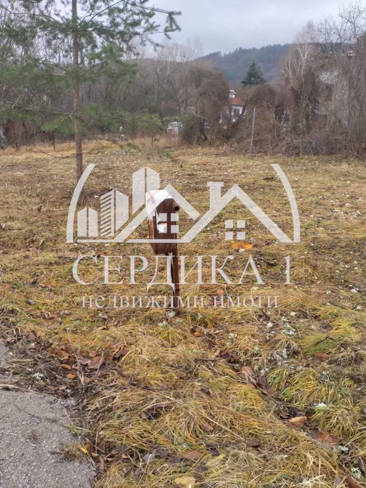 Продава се Парцел в с. Горна Диканя, Област Перник - 1290 кв.м за 25 €/кв.м - Снимка #3