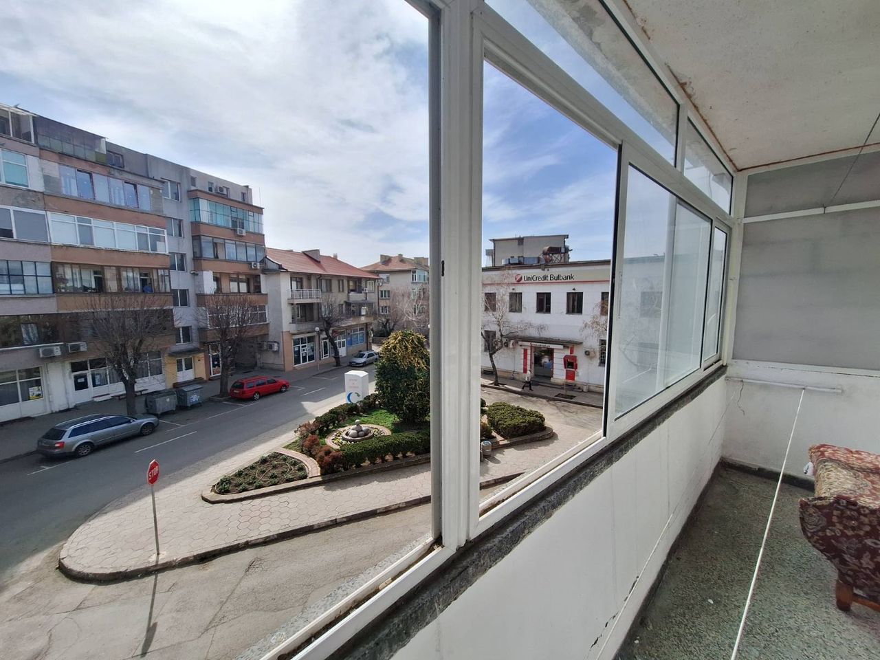 Продава се Двустаен апартамент в Айтос - 72 кв.м за 1021 €/кв.м - Снимка #4