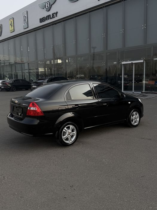 Neksiya 3 Qora Kraskasi Toza