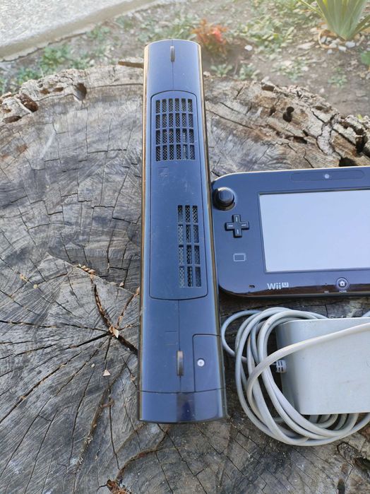 Nintendo Wii U, Пълен Комплект-Двете Конзоли,Захр. Кабели, Кабел за ТВ