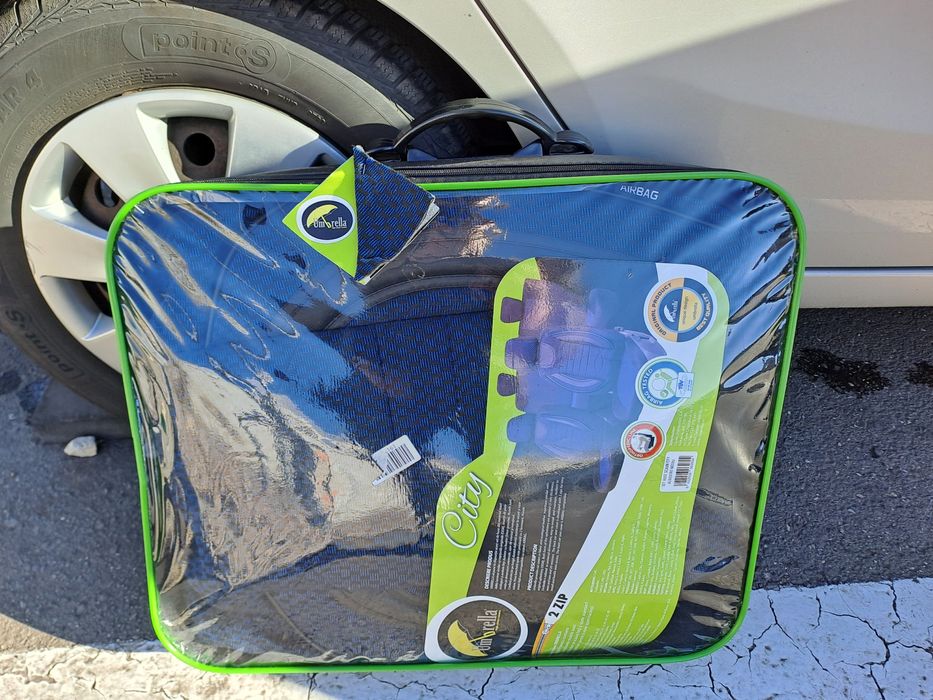 Huse auto universale