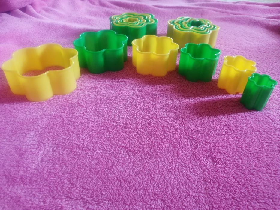 Set 6 forme/ decupaje flori aluat/ foietaj/ marțipan, mărimi diferite