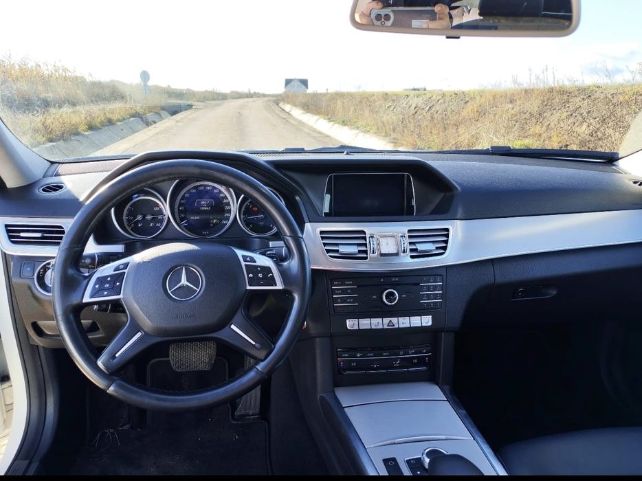 Vand MERCEDES Benz e-class 2.2 dci