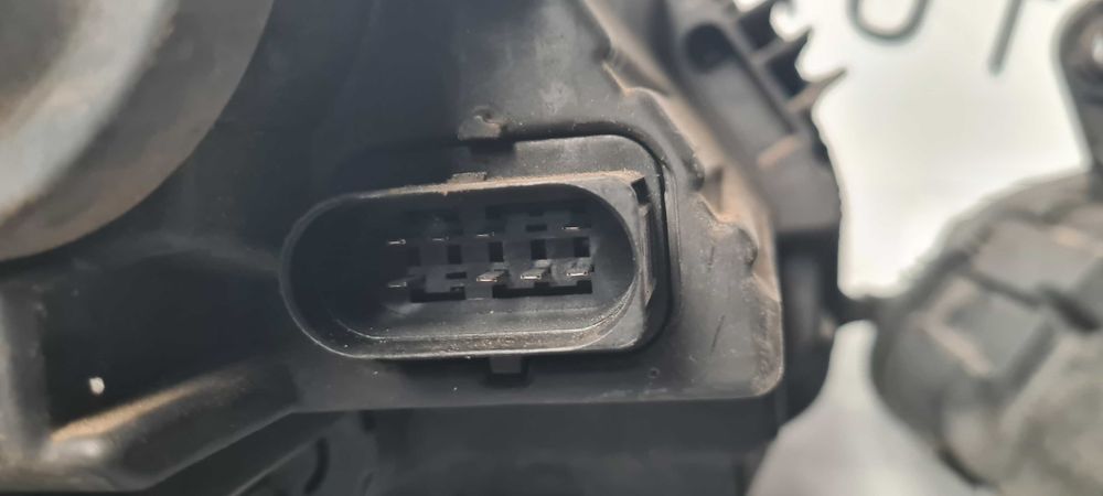 Фарове Passat 7 2012г.