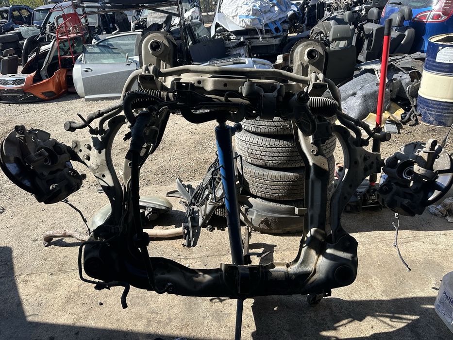 Преден мост/ Магаре за Кия Спортидж! 2004-2010г!