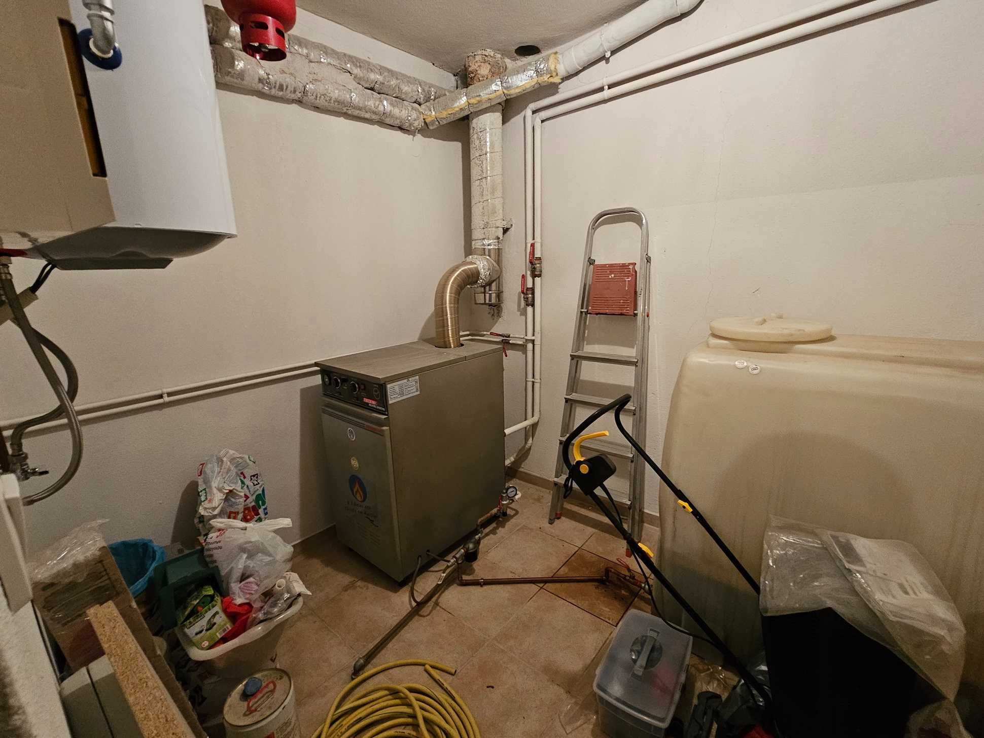 ПРОДАВА се самостоятелна къща 182кв.м в Хераклица, Кавала (код 8027)